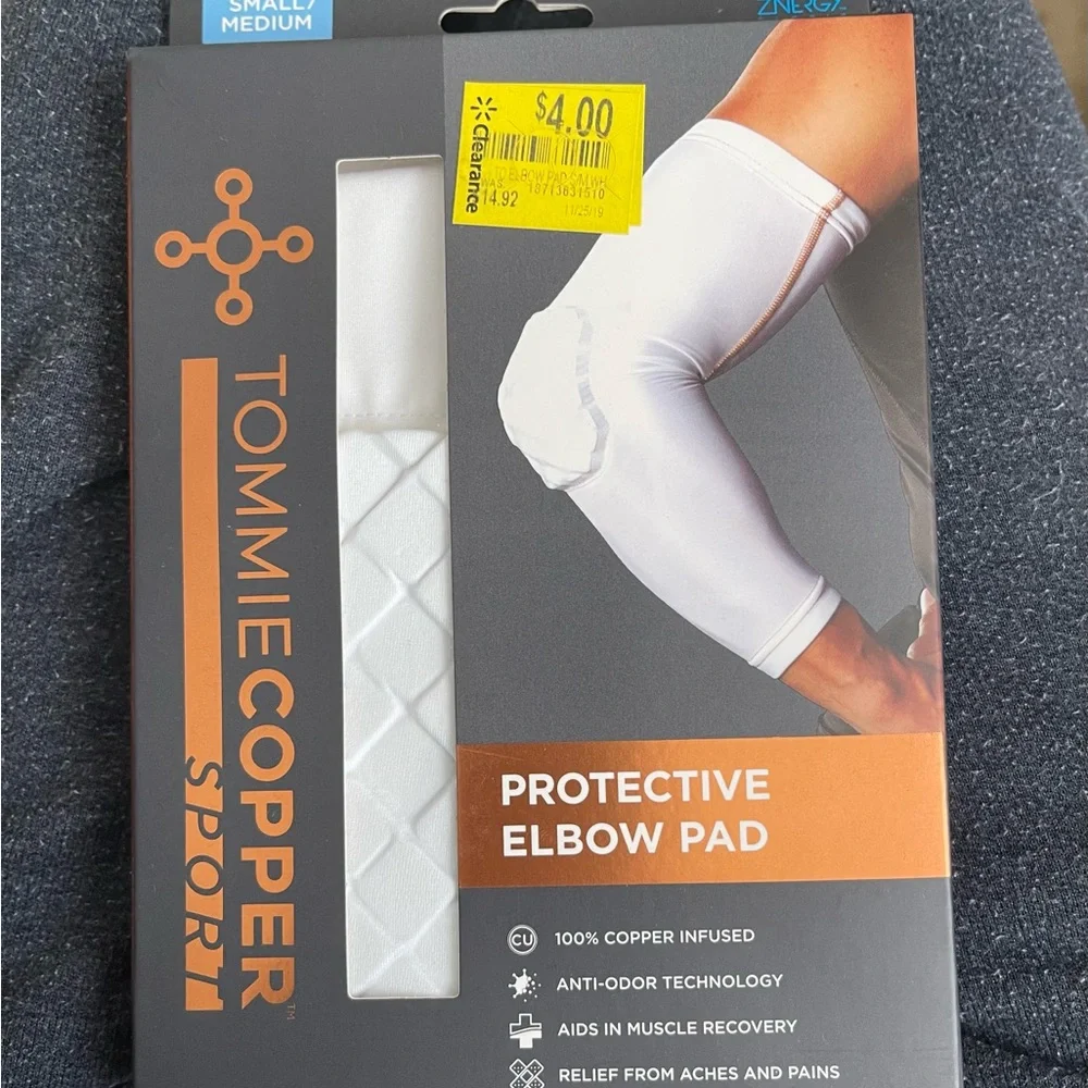 Tommie Copper Sport White Elbow Pad - Picture 1 of 2